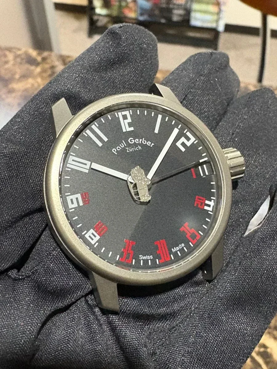 Paul Gerber Model 42 "CAR" Triple Rotor, dial detail